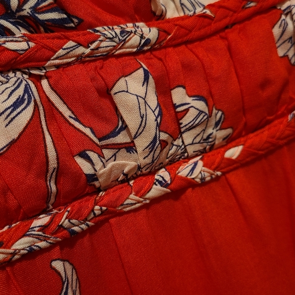 Pretty Maxi - Picture 7 of 13